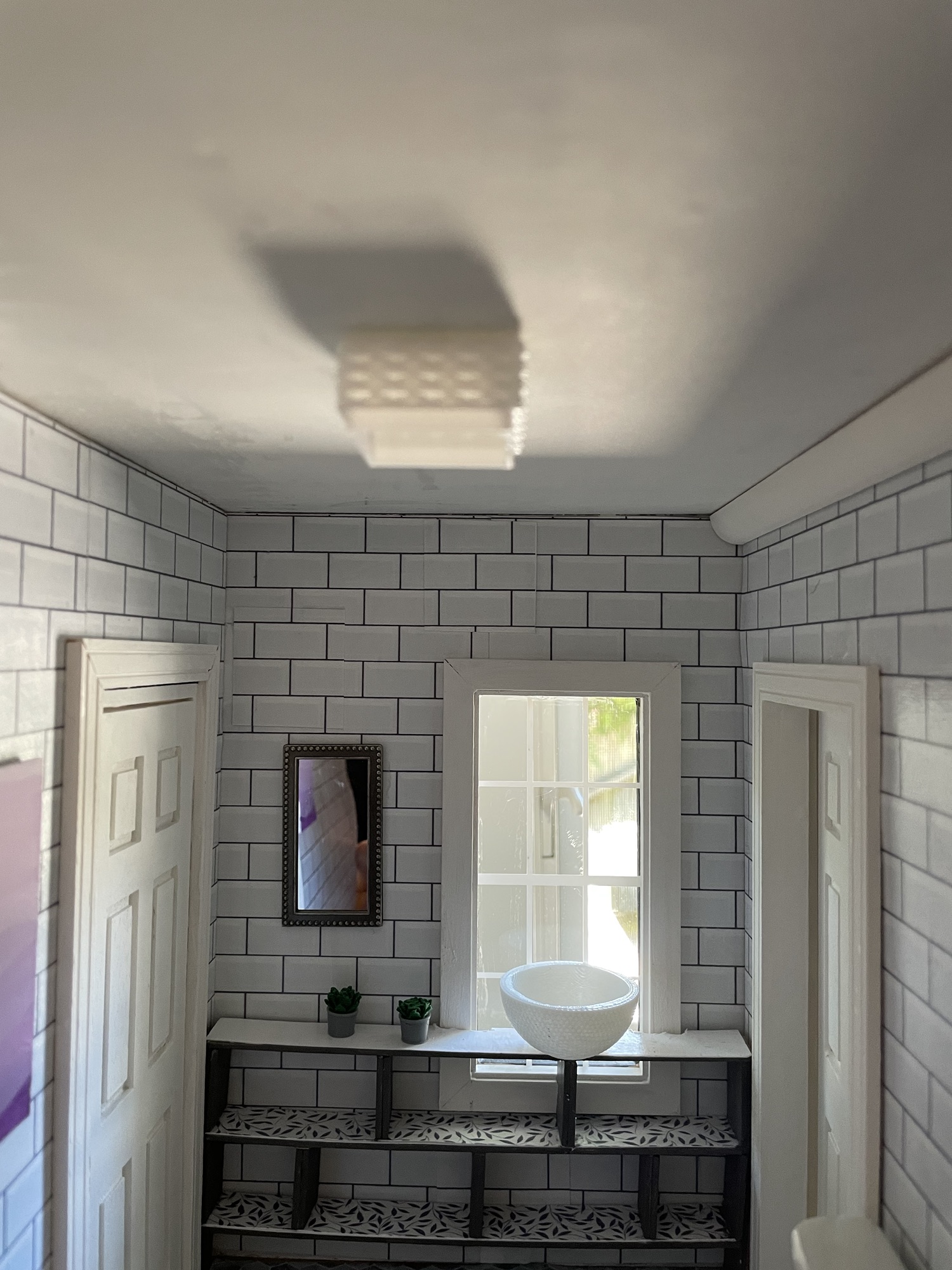 The box lid on the ceiling